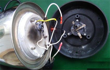 坏掉的电水壶 坏掉的电水壶