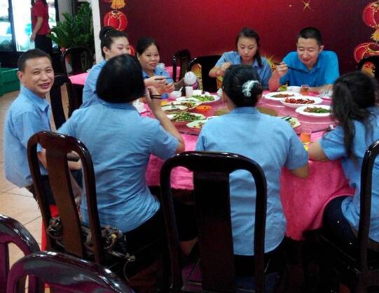 美科美优秀员工聚餐 美科美优秀员工聚餐