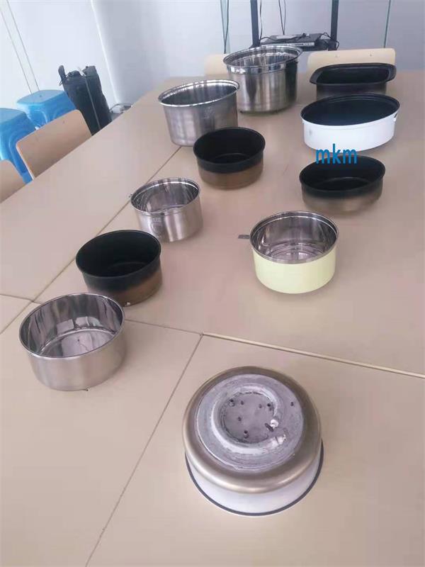 小锅.jpg 小锅.jpg